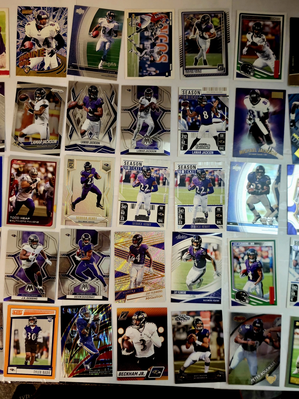 Baltimore Ravens Football Card Lot Lamar Jackson Henry Flowers Prizm 40+